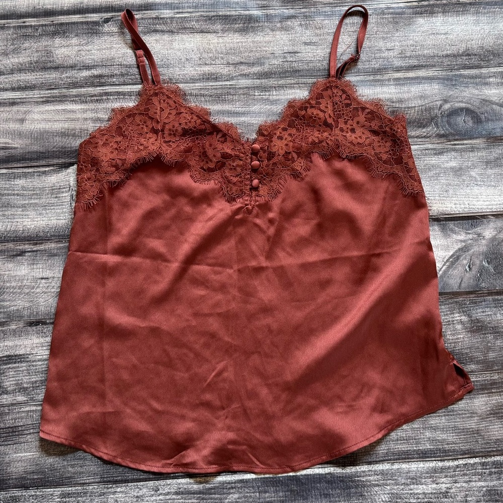 Romantic Abercrombie Satiny Lash Lace Cami Tank Top XS